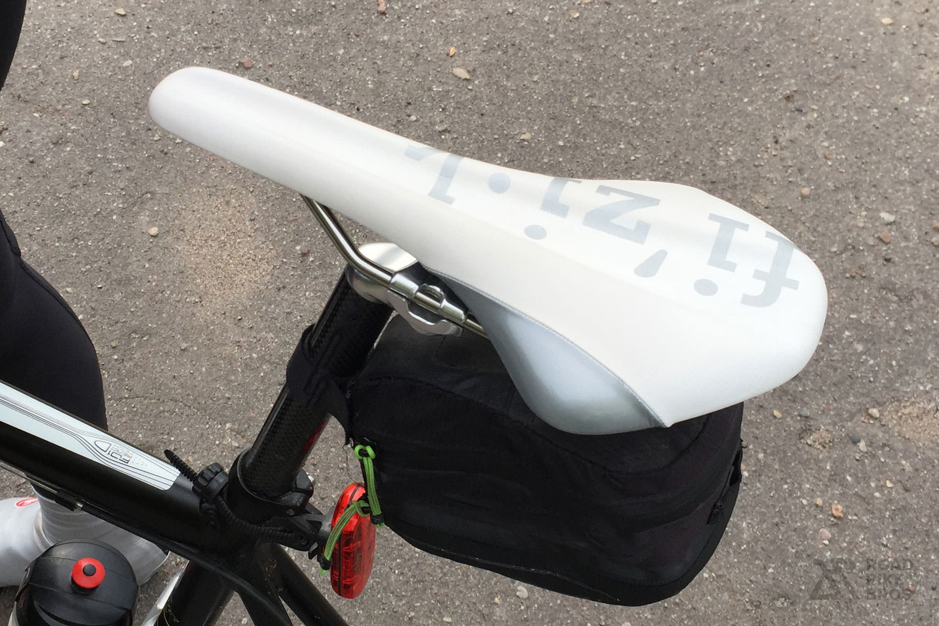 Fizik Antares Versus v5 Saddle Seat Review White Kium Light